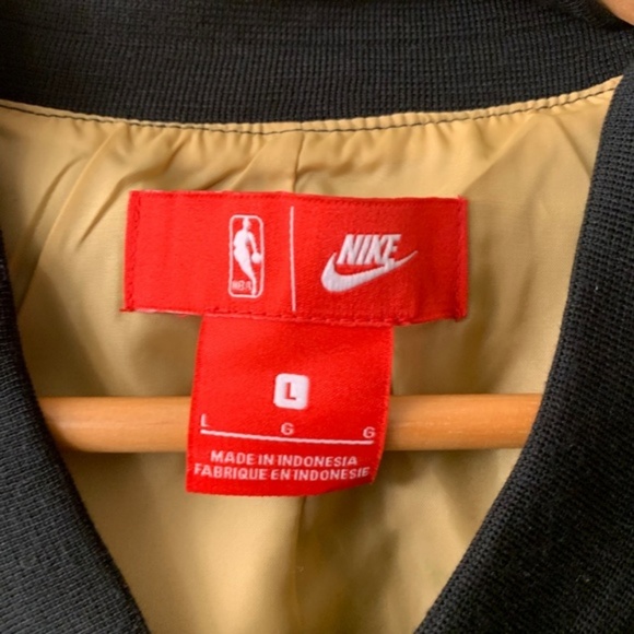 Nike Toronto Raptors NBA City Edition Black Jacket - Picture 5 of 11